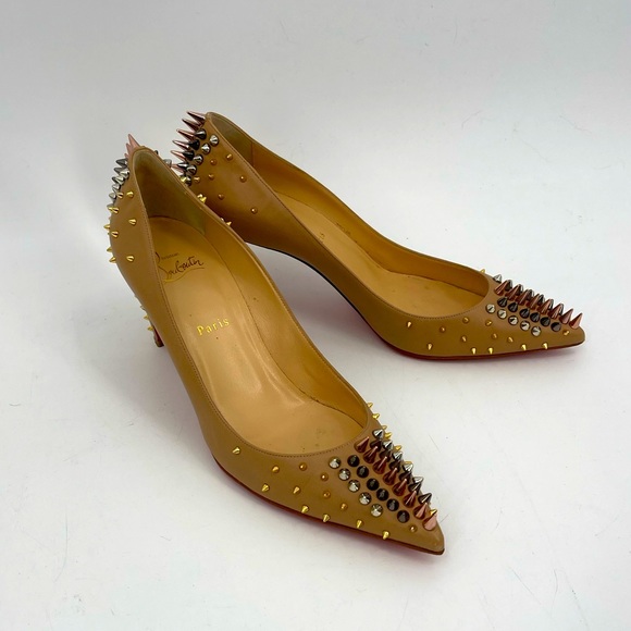 COPY - Christian louboutin  shoes. Beige color. Short heel - Picture 7 of 8